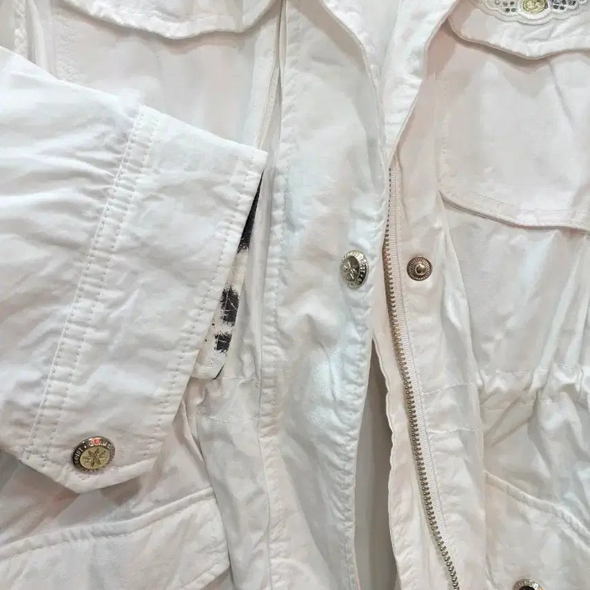 [SOLD OUT] 에고이스트 화이트 야상점퍼  55