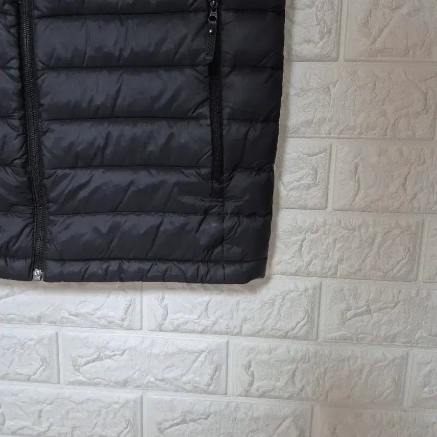 [BUNJANG] K2 Lightweight Duck Down Vest Black / K2 경량 덕다운 경량패딩 조끼 블랙