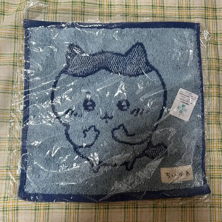 [BUNJANG] Chikawa Hachiware Hand Towel (Counting Hachiware) / 치이카와 하치와레 타월 재질 손수건 (숫자 세는 하치와레)