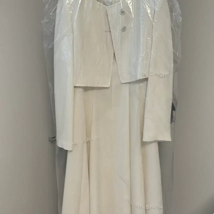 [BUNJANG] Line Edition Wedding Ceremony Dress / 라인어디션 결혼식 2부원피스 진짜이쁨!