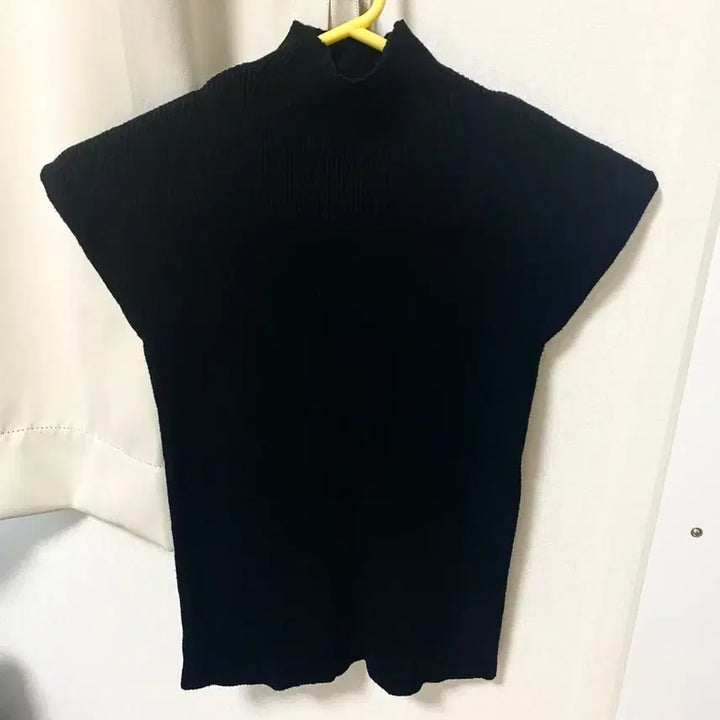 [BUNJANG] Basic Knit Beige/Black Sweater / 반목폴라 니트 베이지, 블랙