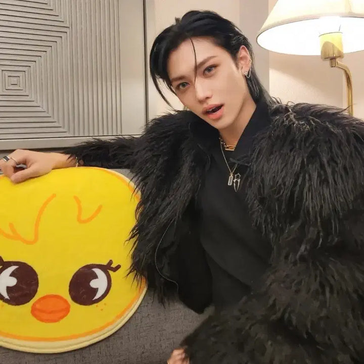 [BUNJANG] Enhypen Japanese FC MD Ppoarri Carpet Rug / 뽁아리 카펫 러그 매트 일본FC엠디