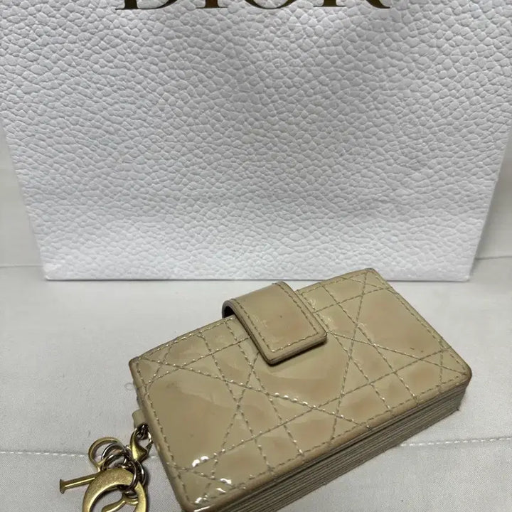 [BUNJANG] Dior Lady Accordion Card Wallet / [정품] 디올 레이디 아코디언 카드지갑
