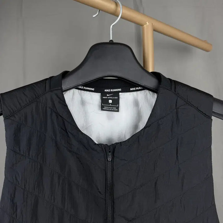 [BUNJANG] Nike Aerolayer Vest (Size L) / L )  나이키 에어로레이어 베스트