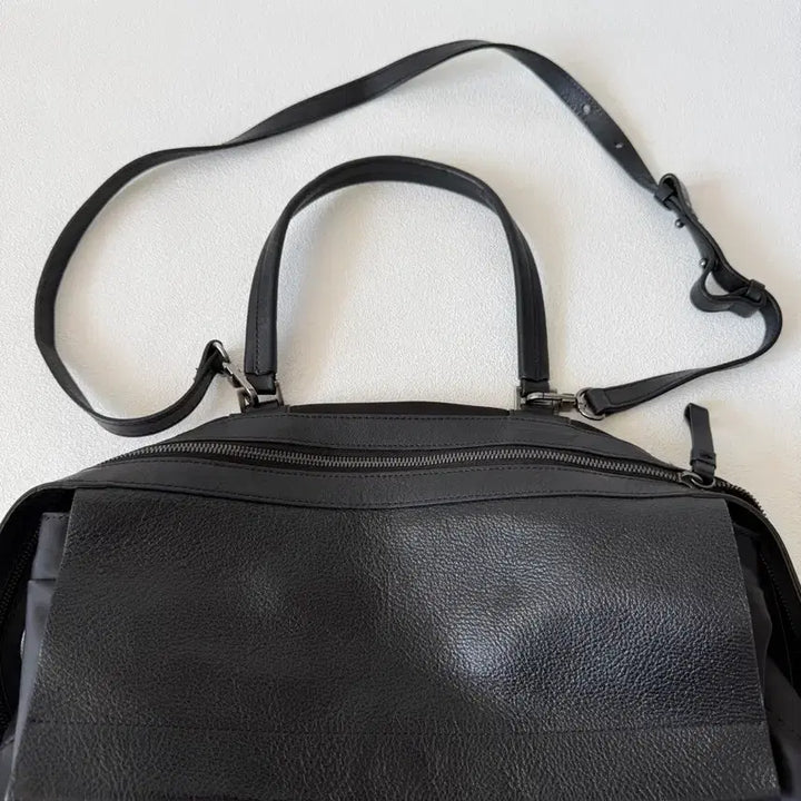 [BUNJANG] KUHO Leather &amp; Fabric Tote Crossbag / 구호(KUHO) 레더&amp;원단 토트 크로스백