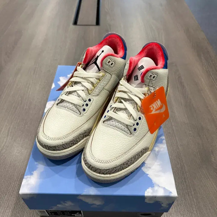 [BUNJANG] Jordan 3 Seoul Sneakers / (250)조던3서울