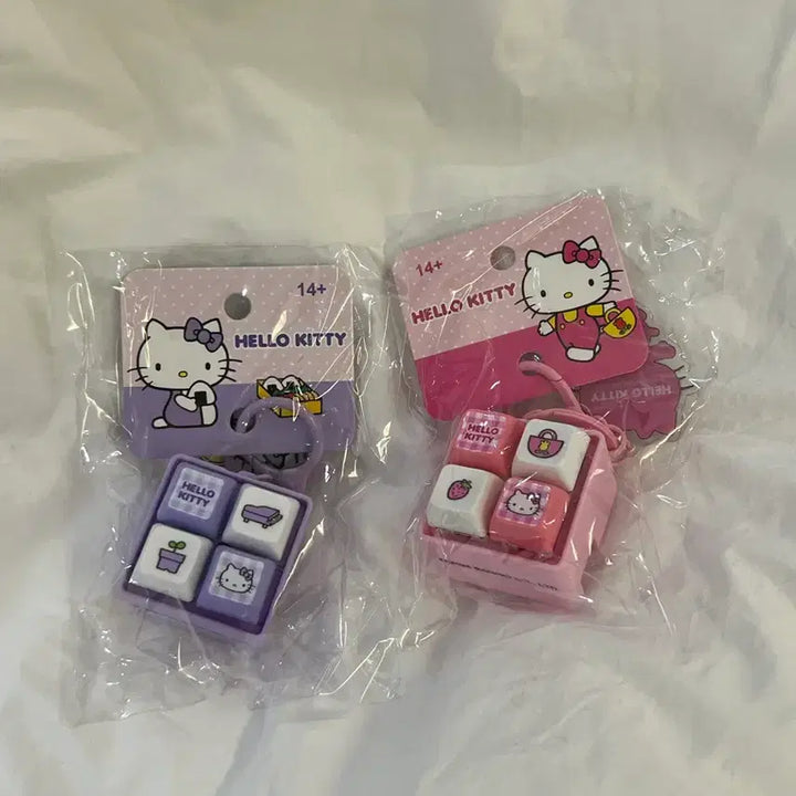 [SOLD OUT] 헬로키티 키캡 키링 4구 LED키캡 키링 ,키티 딸깍이 키링