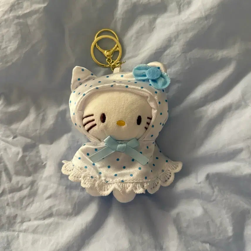 [SOLD OUT] (새상품) 헬로키티 도트 드레스 키링 인형
