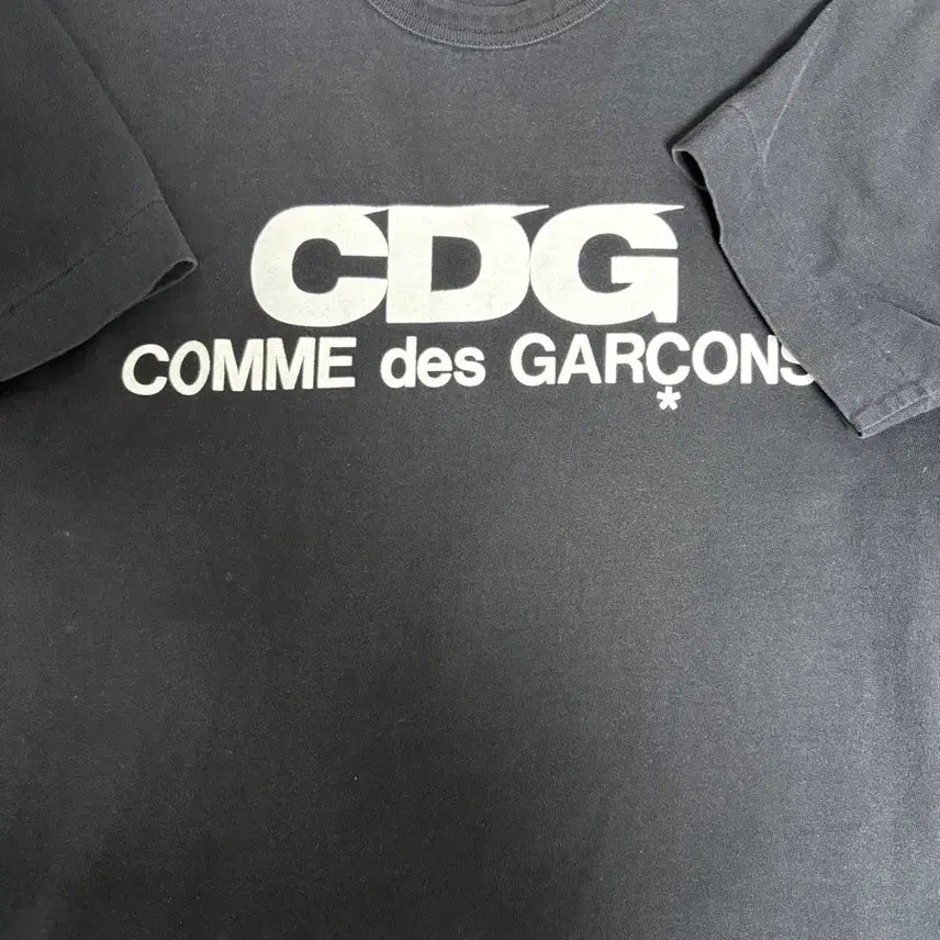 [BUNJANG] Comme des Garcons Black T-Shirt / 꼼데가르송 반팔