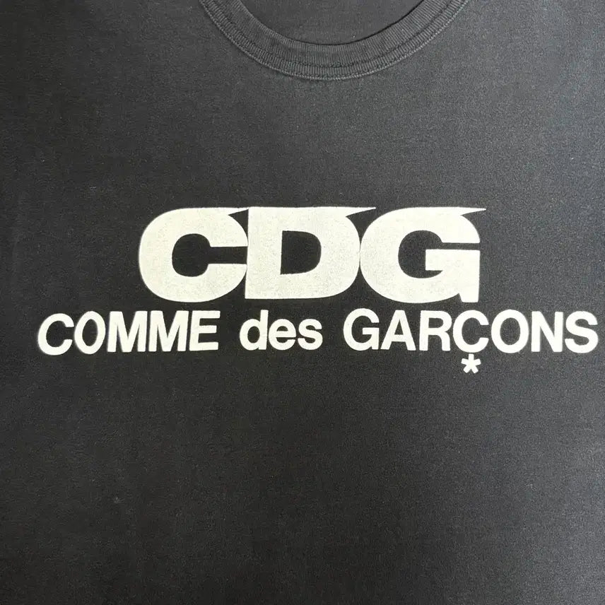 [BUNJANG] Comme des Garcons Black T-Shirt / 꼼데가르송 반팔