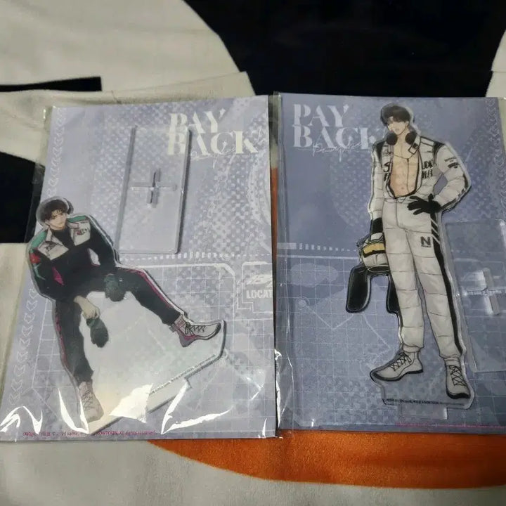 [BUNJANG] PAYBACK Yun Jae Yi Uh Acrylic Stand Sealed / 페이백 어나더 핑크 윤제이 이유한 아크릴 스탠드 미개봉 일괄