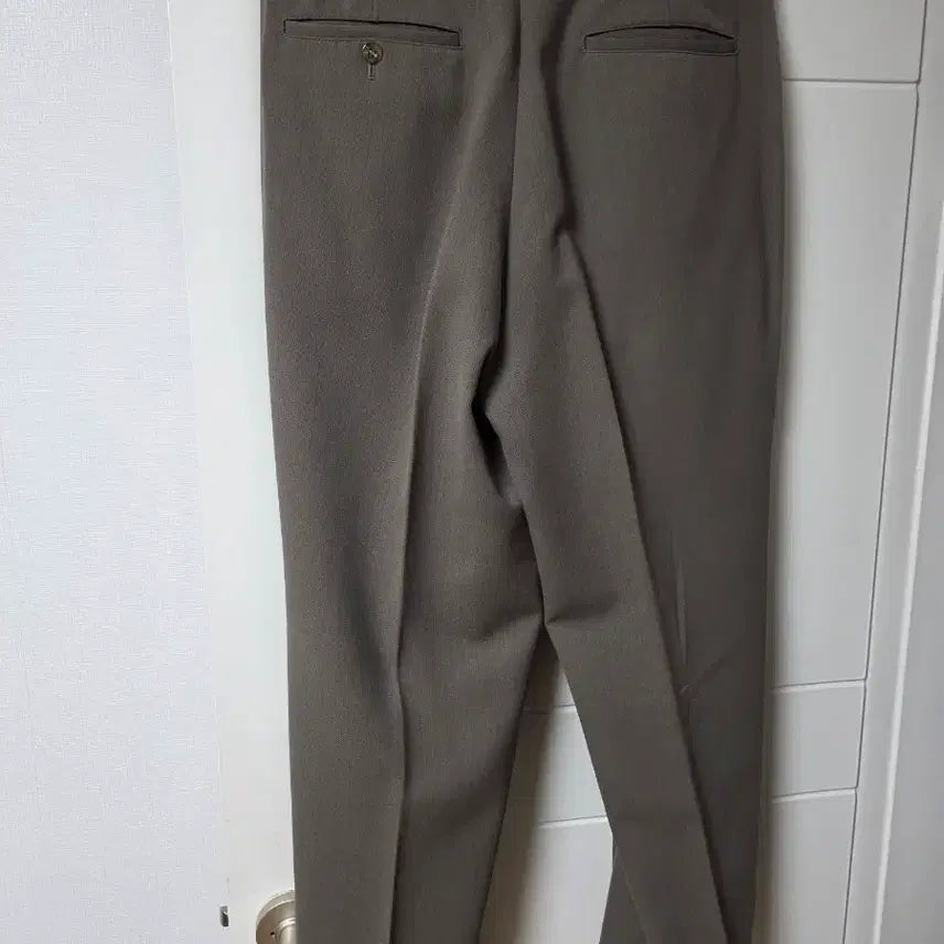 [BUNJANG] Black and White Two-Tuck Wide Pants / 정품 블랙앤 화이트 투턱 와이드