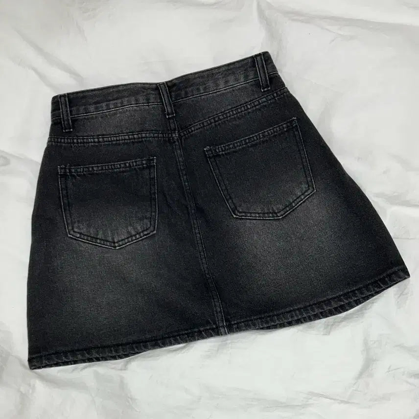 [BUNJANG] Denim Pintuck Mini Skirt - Black (M) / 새상품) 데님 핀턱 미니 스커트 흑청 m