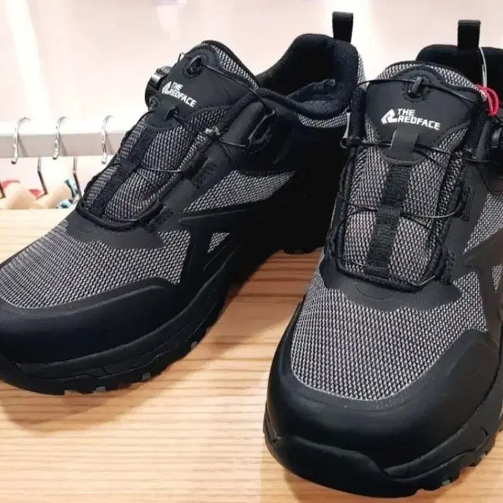 [BUNJANG] Redface Tracking Shoes / 레드페이스 트래킹화