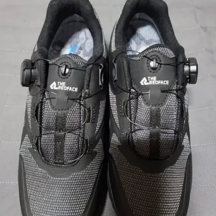 [BUNJANG] Redface Tracking Shoes / 레드페이스 트래킹화