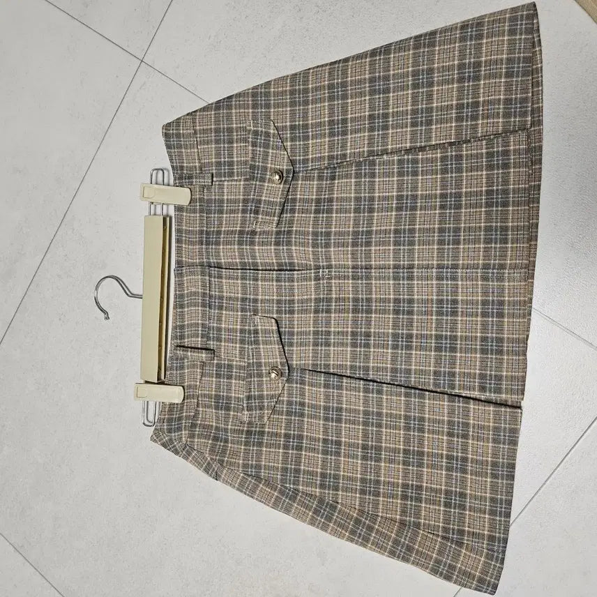 [BUNJANG] Lookast Tiny Pleated Mini Skirt Gray Check M / 룩캐스트 티니 플리츠 미니 스커트 그레이체크 M
