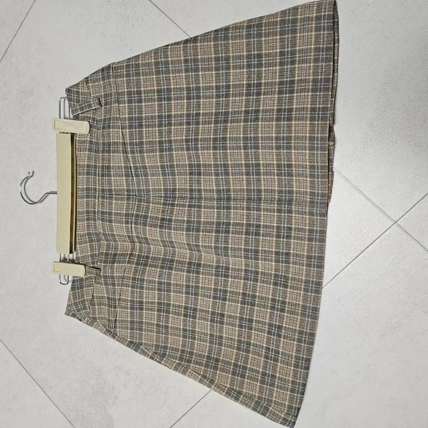 [BUNJANG] Lookast Tiny Pleated Mini Skirt Gray Check M / 룩캐스트 티니 플리츠 미니 스커트 그레이체크 M