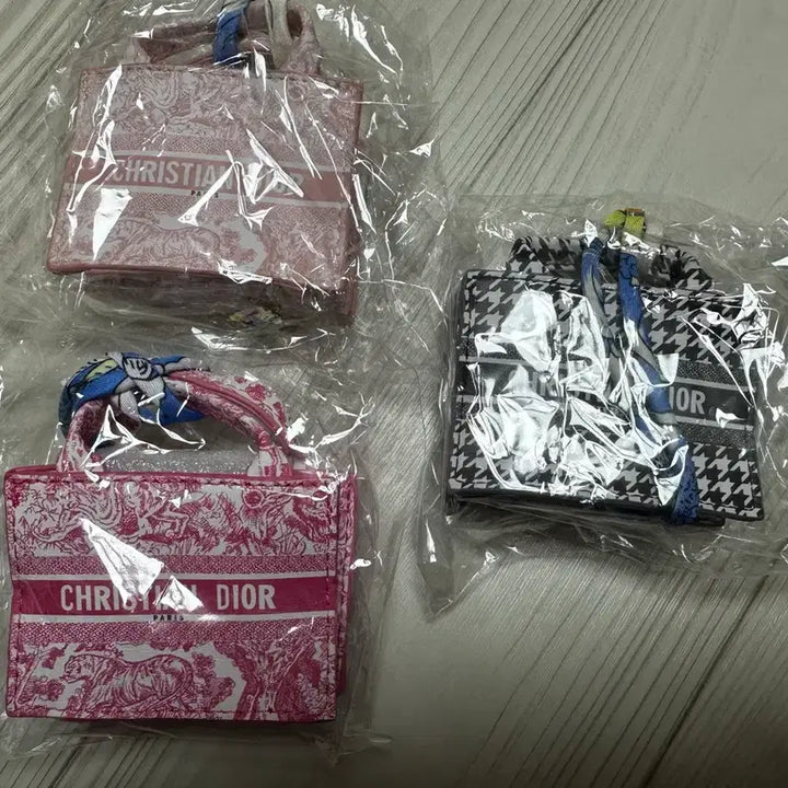 [BUNJANG] Dior Oblique Mini Tote Bag / (블랙남음) 미니디올 오블리크 미니 토트백 핑크 / 하운드투스