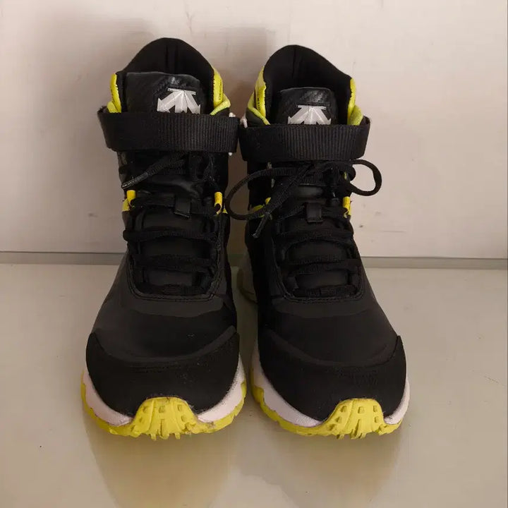[BUNJANG] Descente Park Bo-gum Ski &amp; Snowboard Boots 260mm / 260mm 데상트 박보검 스키화 보드화