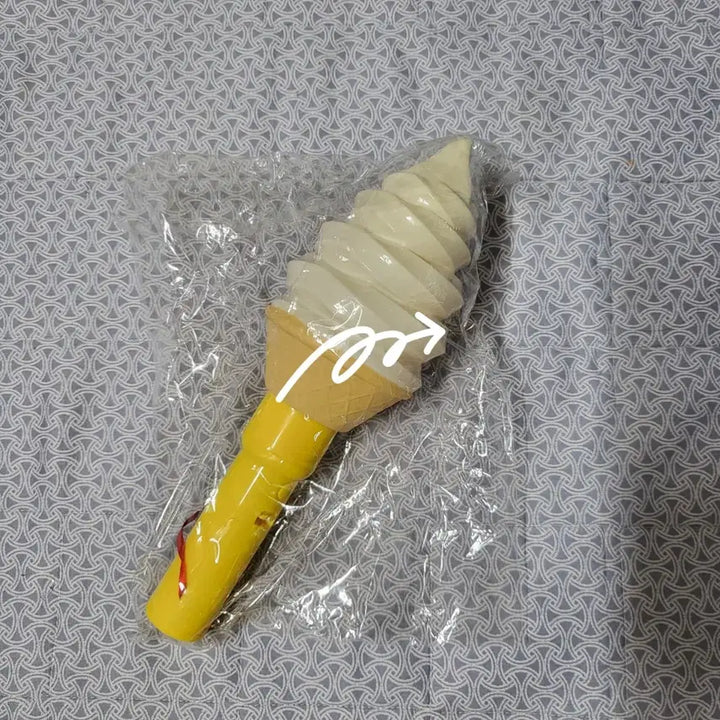 [BUNJANG] Lee Junho Ice Cream Stick Lightstick / 이준호 응원봉 아이스크림봉