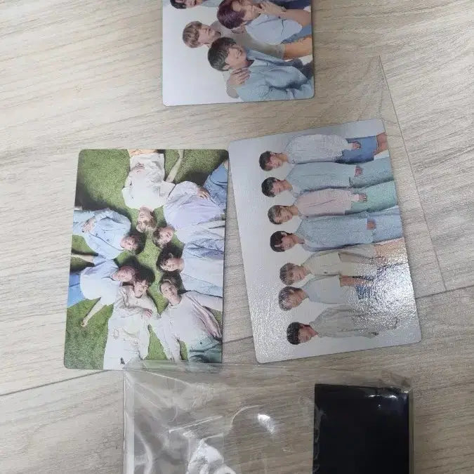 [BUNJANG] BTS Logo Photostand Photocard / 방탄소년단 로고 포토스탠드 포카