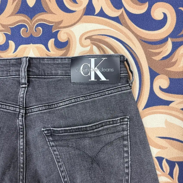 [BUNJANG] Calvin Klein Black Denim Pants / (30)캘빈클라인 Calvin klein 흑청데님팬츠