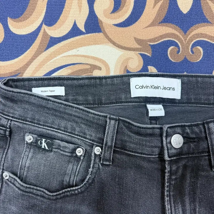 [BUNJANG] Calvin Klein Black Denim Pants / (30)캘빈클라인 Calvin klein 흑청데님팬츠