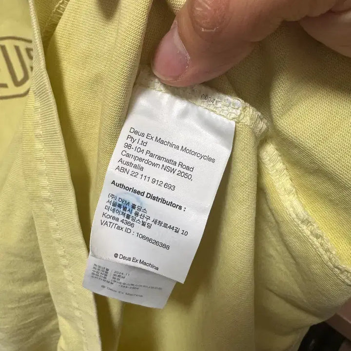[BUNJANG] Deus Ex Machina Yellow Short Sleeve T-shirt XL / 데우스 엑스 마키나 옐로우 반팔 티셔츠 XL