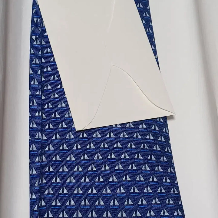 [BUNJANG] Hermès and Ferragamo Silk Necktie Bundle Set / 에르메스 페레가모 넥타이