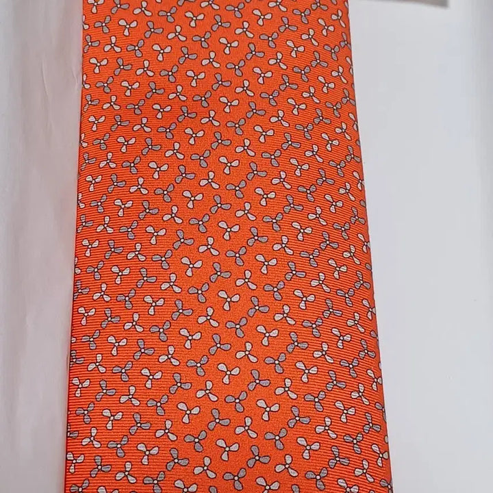 [BUNJANG] Hermès and Ferragamo Silk Necktie Bundle Set / 에르메스 페레가모 넥타이