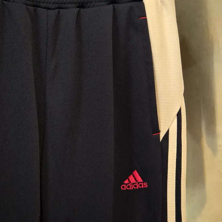 [BUNJANG] Adidas Japan Navy Track Pants / 아디다스 재팬 네이비 트랙팬츠
