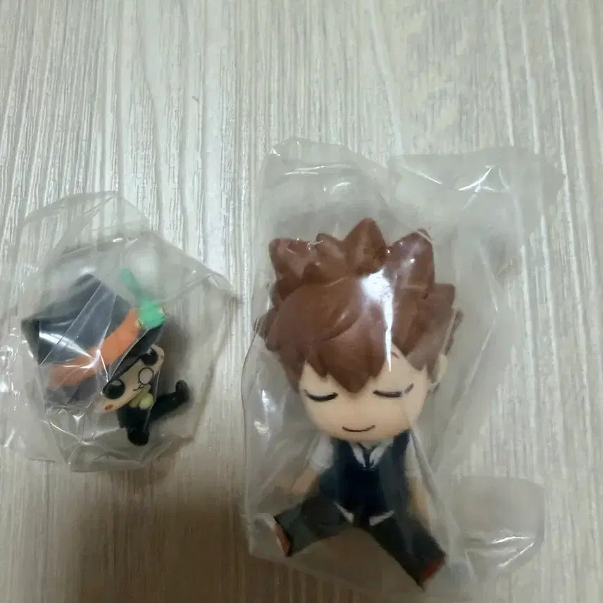 [BUNJANG] Katekyo Hitman Reborn Shoulder Bump Gacha / 택포/ 가정교사 히트맨 리본 어깨꿍 갸챠