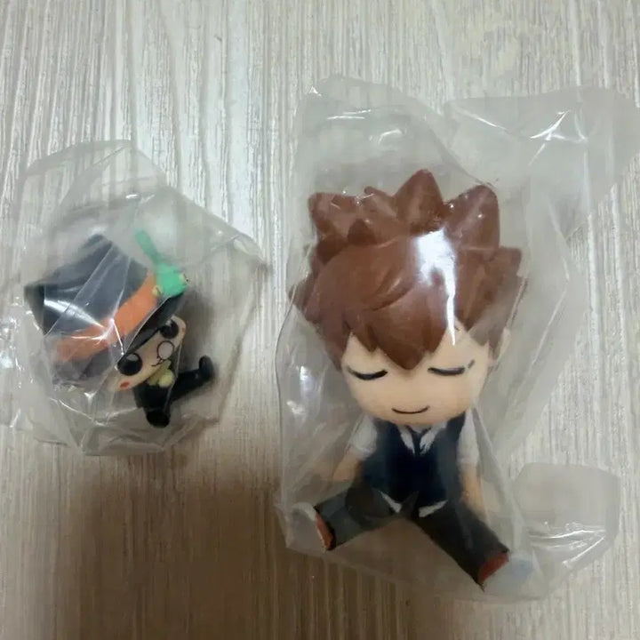 [BUNJANG] Katekyo Hitman Reborn Shoulder Bump Gacha / 택포/ 가정교사 히트맨 리본 어깨꿍 갸챠