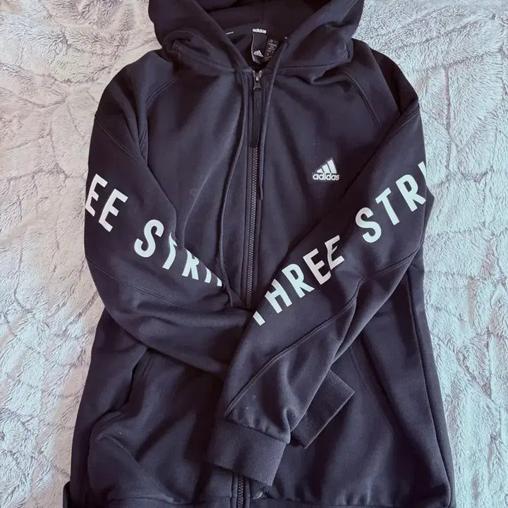 [BUNJANG] Adidas Hooded Zip-up / 아디다스 후드집업