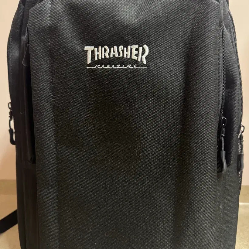 [BUNJANG] Thrasher Magazine 3 Layer Backpack Black / 트레셔 매거진 3 레이어 백팩 블랙