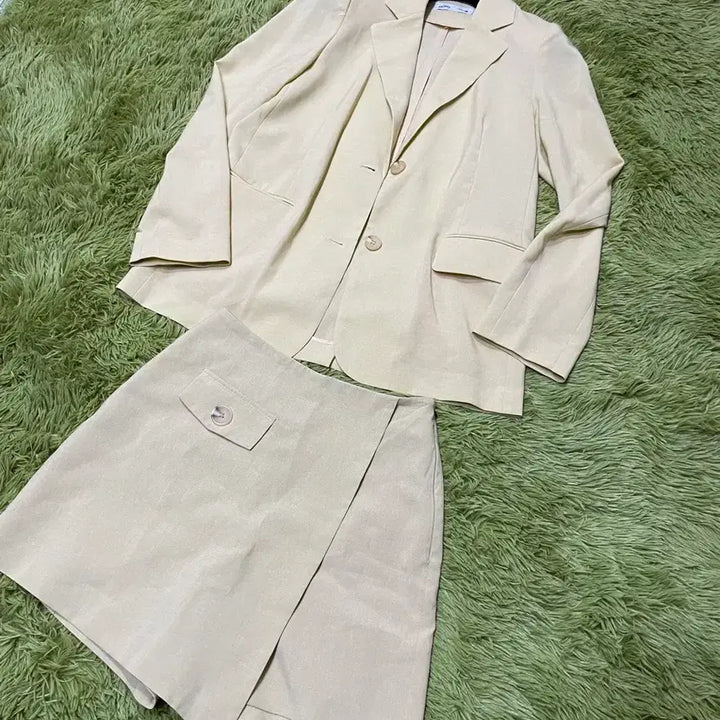 [BUNJANG] Miso Linen Two-Piece Suit Set / 미쏘 린넨투피스 정장세트 린넨세트 드오브 바이씨니