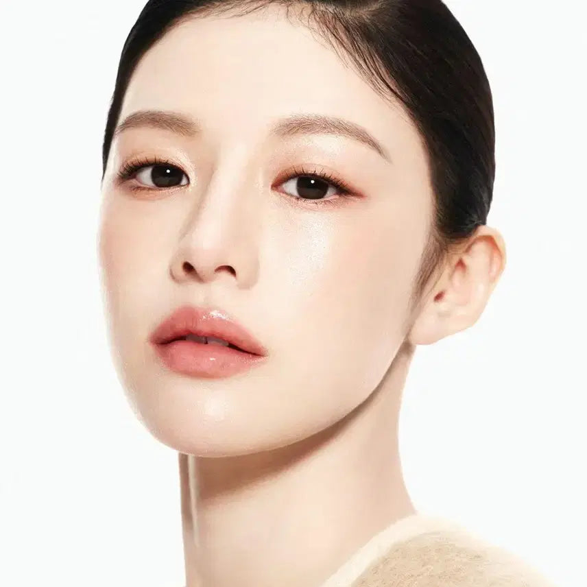 [BUNJANG] Elle Magazine Featuring Go Youn-jung / <모자무싸><이사랑통역되나요?>도라미 고윤정님 화보실린 엘르잡지양도