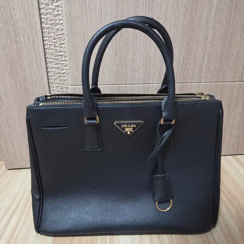 [BUNJANG] Black Saffiano Tote Bag / 블랙 사피아노 토트백