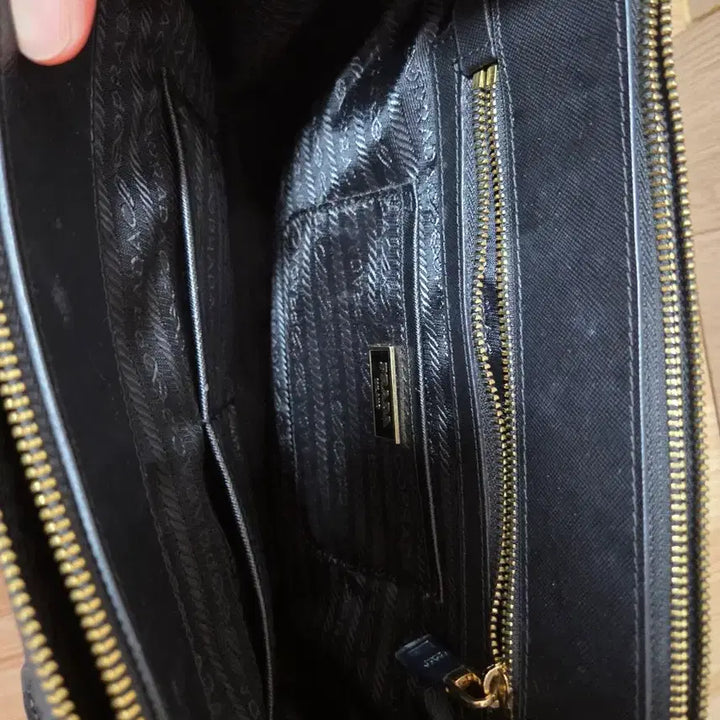 [BUNJANG] Black Saffiano Tote Bag / 블랙 사피아노 토트백