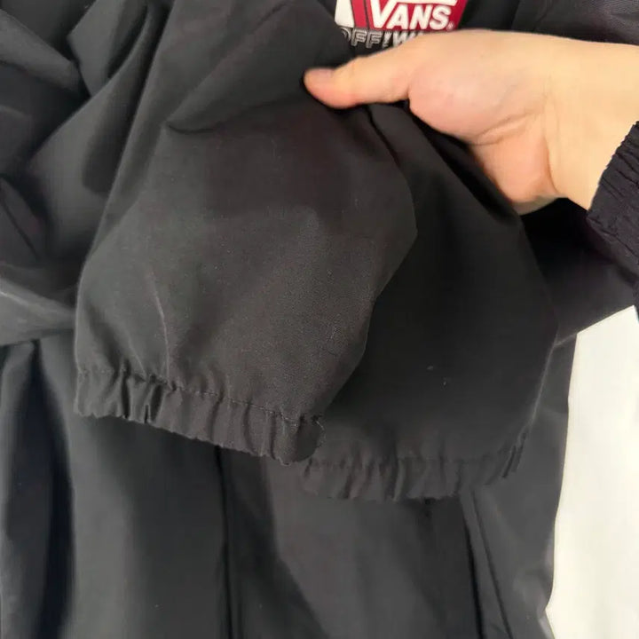 [BUNJANG] Vans Hooded Coach Jacket Black / L) 반스 후드 코치 자켓 블랙