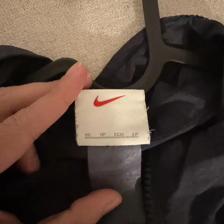 [BUNJANG] Nike x Stussy Windrunner Jacket Off Noir / 나이키 X 스투시  윈드러너 자켓 오프 느와르