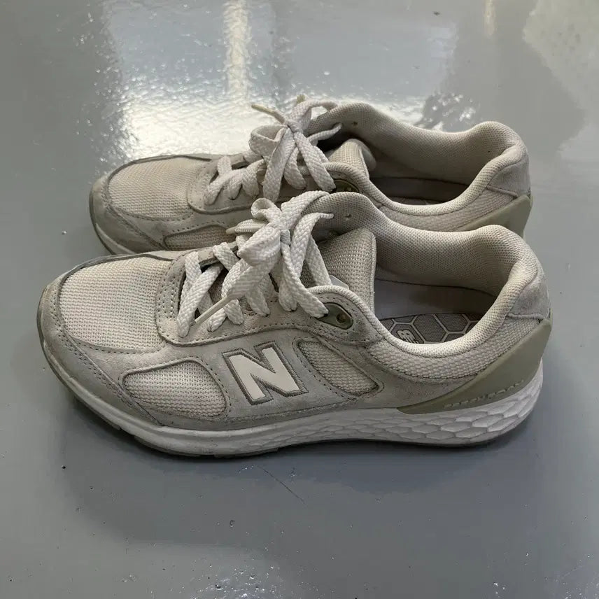 [BUNJANG] New Balance 1880 Flash Foam Sneakers / 240 뉴발란스 플레쉬폼 1880 운동화 0304M