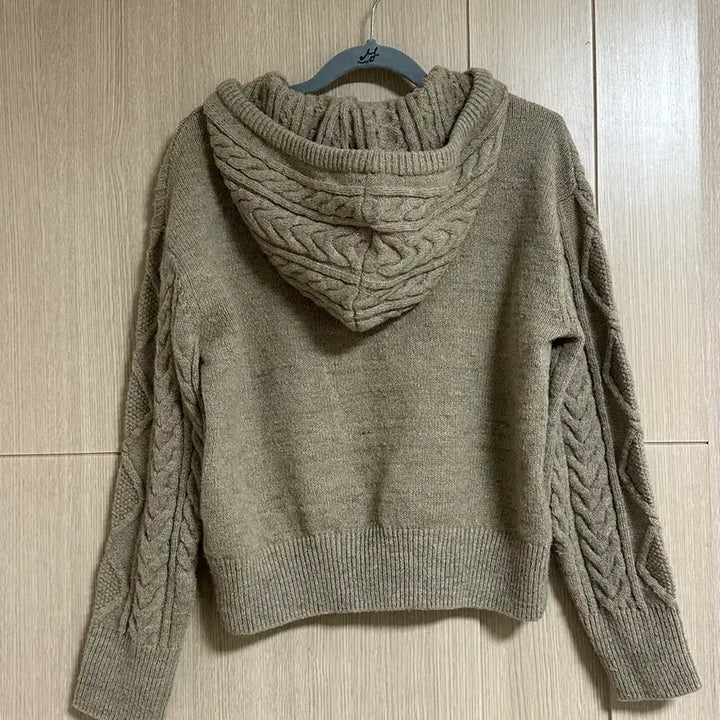 [BUNJANG] 8Seconds Duffle Hooded Crop Knit Sweater (Size S) / 에잇세컨즈 더플 후드 니트(크롭 S사이즈)