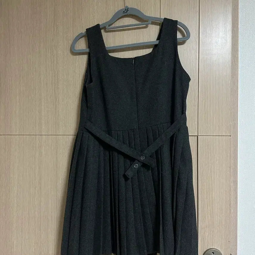 [BUNJANG] With Yoon Pleated Guest Dress / 위드윤 하객룩 플리츠 원피스