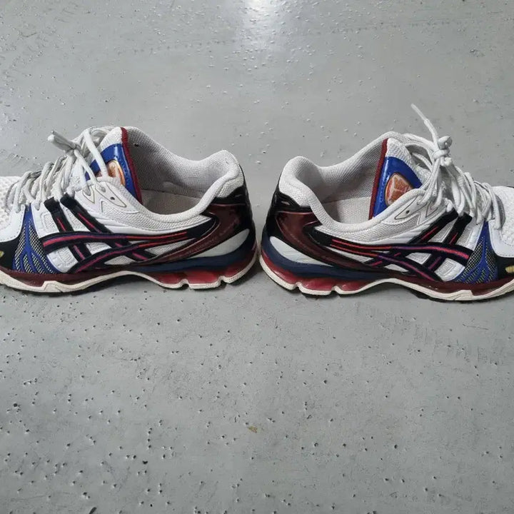 [BUNJANG] Asics Gel Kayano Legacy White Black 270 Sneakers / 아식스 젤 카야노 레거시 화이트 블랙270