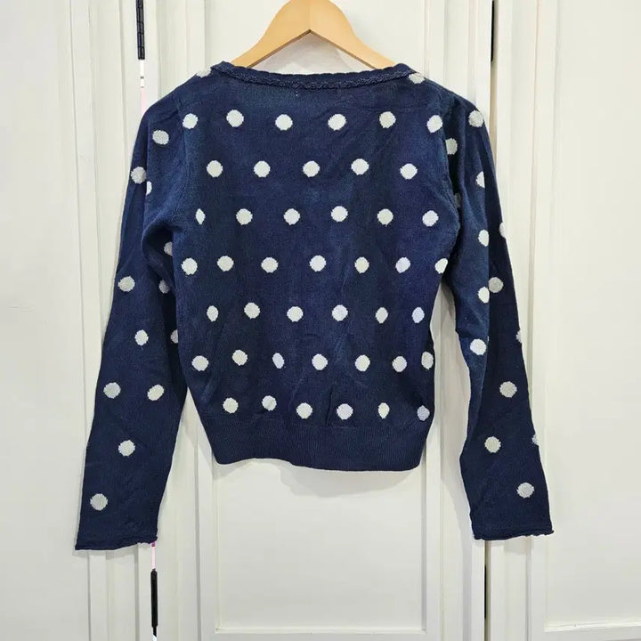 [BUNJANG] axes femme Dot Knit Cardigan / axes femme 도트 니트 가디건