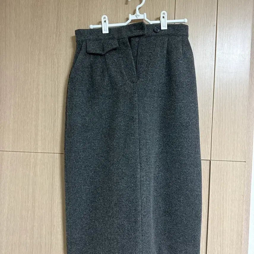 [BUNJANG] Ganesra Ordinaire Winter Midi Skirt / 가내스라 오디네르 겨울 스커트 s