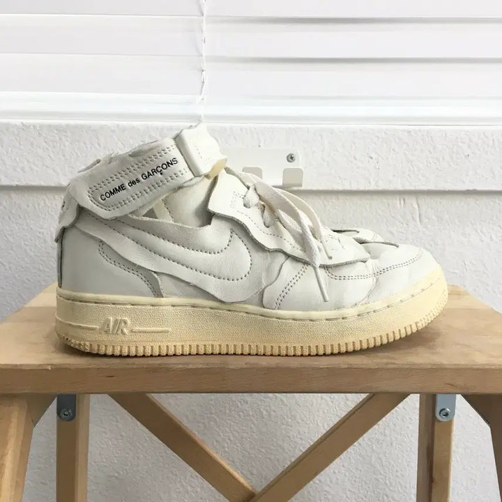 [SOLD OUT] 꼼데가르송 나이키 에어포스 스니커즈