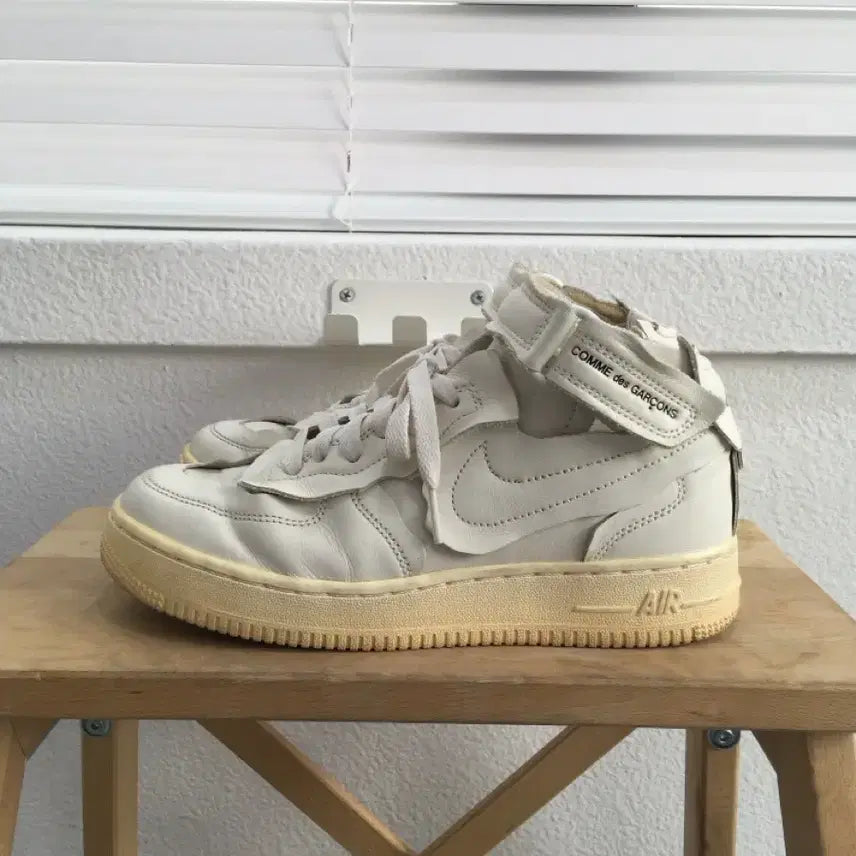 [SOLD OUT] 꼼데가르송 나이키 에어포스 스니커즈