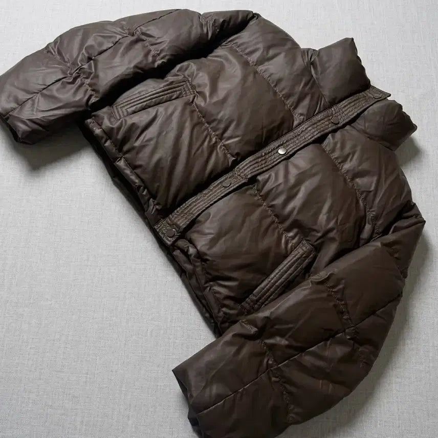 [BUNJANG] Generic Brown Crop Padded Jacket (S) / 여성 크롭 브라운 패딩 (S)